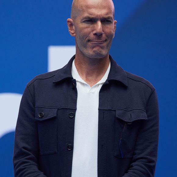 Zinédine Zidane lors de la présentation officielle de Kylian Mbappé au Real Madrid, au stade Santiago-Bernabéu à Madrid (Espagne), le 17 juillet 2024.
© LGM / Panoramic / Bestimage.