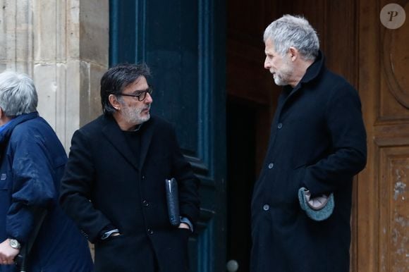 Yvan Attal et Stéphane Guillon - Sorties des obsèques de Niels Arestrup à l'Église Saint-Roch à Paris. Le 10 décembre 2024
© Christophe Clovis / Bestimage