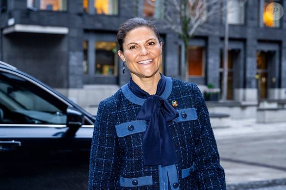 La princesse Victoria de Suède participe à la conférence de coopération du Conseil suédois de la recherche Formas sur les océans et l'eau au Downtown Camper à Stockholm, le 28 novembre 2024. 
© Dana Press / Bestimage