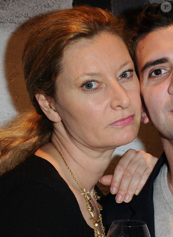 Hortense Divetain qu'il rencontrera dans les années 80. Avec cette comédienne, chroniqueuse et autrice, il aura un fils : Igor. 

Hortense Divetain et David Von Grafenberg à la soirée Ruinart à Paris, France, le 03 avril 2014. Photo by Aurore Marechal/ABACAPRESS.COM
