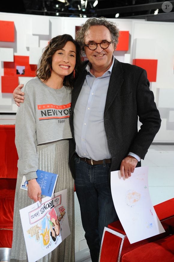 L'acteur de "Scènes de ménages" multiplie les projets ces dernières années
Exclusif - Annelise Hesme et Grégoire Bonnet - Enregistrement de l'émission "Vivement Dimanche" présentée par M.Drucker et diffusée le 23 mai sur France 2. Le 11 mai 2021
© Guillaume Gaffiot / Bestimage