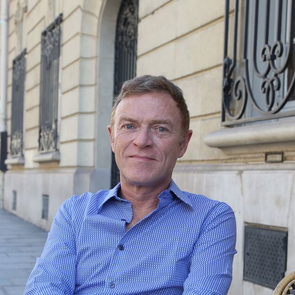 Le saviez-vous? Christophe Hondelatte a une maison nichée dans le Sud Ouest de la france 

Exclusif - Rendez-vous avec Christophe Hondelatte juste avant le direct de son émission "Hondelatte raconte" sur Europe 1 à Paris.