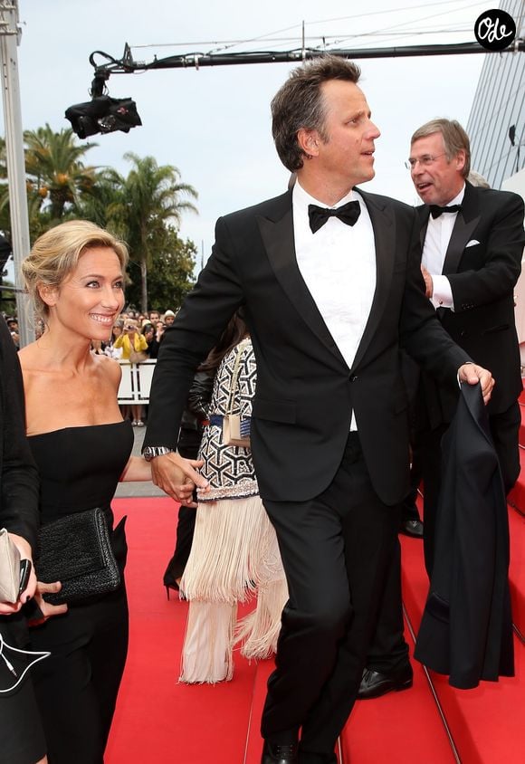 En 2025, Publicis s'est hissé à la première place mondiale de son secteur en matière de nouveaux contrats, une performance confirmée en 2026. 

Anne-Sophie Lapix et son mari Arthur Sadoun - Montée des marches du film "Macbeth" lors du 68 ème Festival International du Film de Cannes, à Cannes le 23 mai 2015. DOMINIQUE JACOVIDES / BESTIMAGE