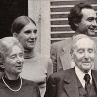 “On devait se débrouiller pour trouver de quoi dîner” : l’enfance particulière de la descendante d’une grande famille française