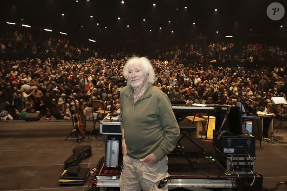 Concert de Hugues Aufray au Le Dôme de Paris - Palais des Sports le 9 novembre 2025.

© Jack Tribeca / Bestimage