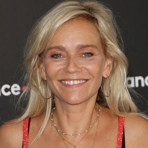 Mais l'actrice a pu bénéficier du fait d'avoir plusieurs cordes à son arc pour s'en sortir.

Caire Borotra au photocall de la conférence de presse de rentrée de France Télévisions à Paris, France, le 4 septembre 2024. © Coadic Guirec/Bestimage