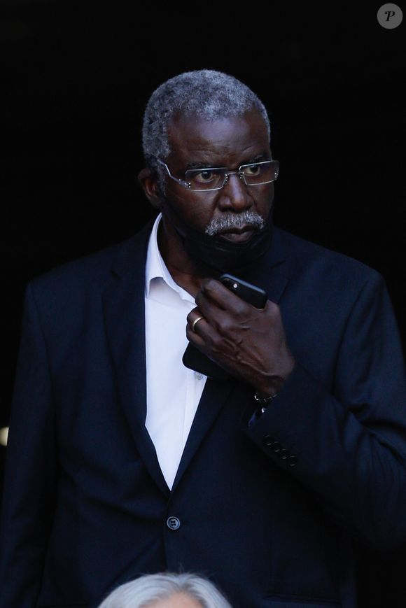 Exclusif - le comédien et homme politique Jacques Martial (frère de feu Jean-Michel Martial) - Messe en hommage à Jacob Desvarieux (membre fondateur du groupe Kassav') en l'église Saint-Sulpice à Paris, France, le 14 août 2021. © Christophe Clovis / Bestimage
