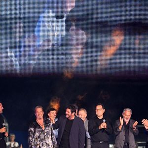 Ici, le final avec tous les artistes de la soirée durant Corsu Mezu Mezu, le concert emmené par Patrick Fiori qui a eu lieu au stade Orange Vélodrome à Marseille, le 22 mai 2026, diffusé le 28 août sur France 3. © Bruno Bebert/Bestimage