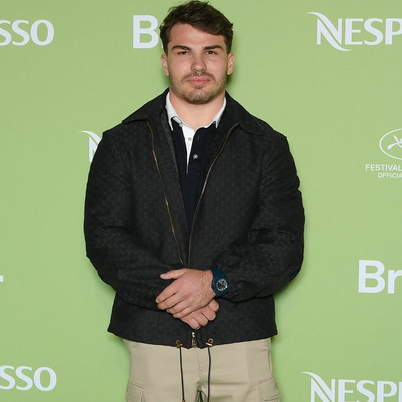 Antoine Dupont - Soirée Nespresso x Brut 2025 lors du 78ème Festival de Cannes à La Plage Nespresso le 15 mai 2025. © Lionel Urman/Bestimage