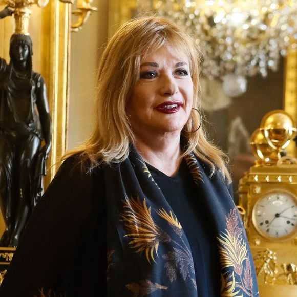 Exclusif - Catherine Jacob - Cérémonie de remise des insignes de Commandeur des Arts et des Lettres à Catherine Jacob au Ministère de la Culture à Paris le 5 septembre 2023. Actrice populaire, Catherine Jacob fut élevée au grade de commandeure de l’ordre des Arts et Lettres en 2019 par le ministre Franck Riester. © Christophe Clovis / Bestimage