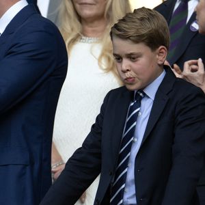 Le prince et la princesse de Galles, le prince George et la princesse Charlotte assistent à la finale masculine de Wimbledon entre Jannik Sinner et Carlos Alcaraz, au All England Lawn Tennis and Croquet Club, à Wimbledon, Londres, Royaume-Uni, le 13 juillet 2025. Julien Burton / Bestimage