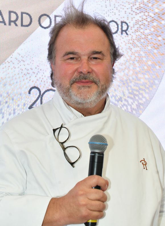 Pierre Hermé ( prix d'honneur La liste 2023) - Remise du prix "La Liste" au Village Internationale de la Gastronomie à Paris le 7 septembre 2023. © Veeren/Bestimage