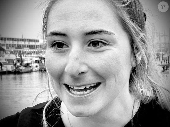 Violette Dorange, 23 ans, a passé la ligne d'arrivée du Vendée Globe en 25ème position, bouclant son tour du monde en 90 jours, 22 heures et 37 minutes 9 secondes. Les Sables-d'Olonne le 9 février 2024. © Fabien Faure/Bestimage
