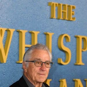 À l’image de sa carrière, sa routine repose donc moins sur les artifices que sur une idée simple : rester actif et régulier.

Robert De Niro à l'avant-première de The Whisper Man (Netflix) au Paris Theatre, New York, le 24 août 2026.