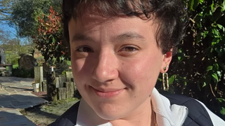 "J'ai l'autorisation de mon oncologue pour le faire" : Flavie (L'amour est dans le pré) remise de son sarcome, elle opère un changement important