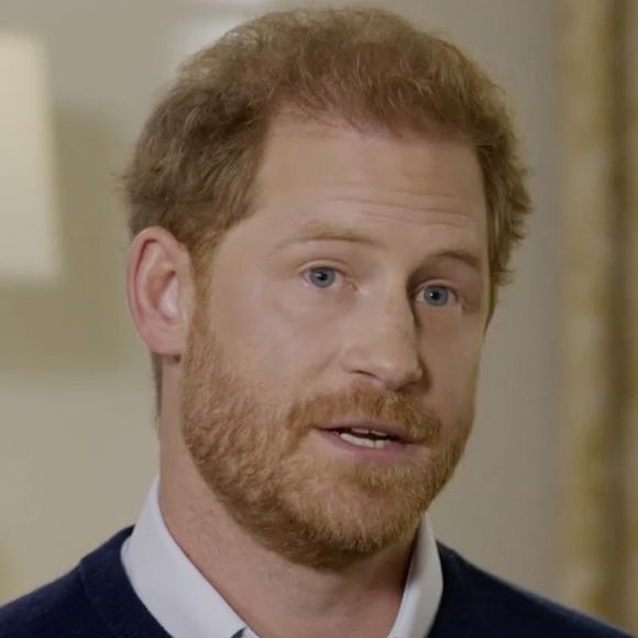 Le prince Harry esquive la question lors d'une interview à la télévision britannique sur le couronnement de son père. JLPPA / Bestimage