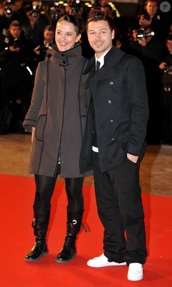 Christophe Maé et sa femme Nadège assistent à la 10ème édition des NRJ Musics Awards 2009, au Palais des Festivals de Cannes, France, le 17 janvier 2009. Photo par Orban-Gouhier/ABACAPRESS.COM
