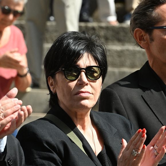 Liane Foly - Obsèques de la chanteuse et pianiste française Marie-Paule Belle, en l'église Saint-Roch à Paris le 3 aout 2026. © Agence / Bestimage