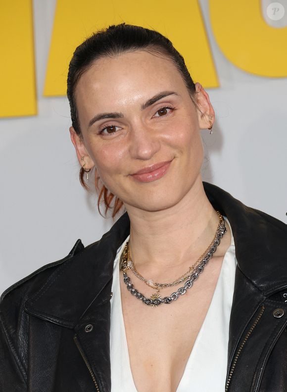 La youtubeuse Natoo prêtera également sa voix à un personnage animé. Que du beau monde, donc !

Natoo à l'avant premiere de la série Netflix "Fiasco" au cinema UGC Normandie à Paris, le 29 avril 2024. 

Photo : Coadic Guirec / Bestimage