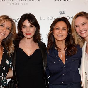 Derrière les images, la réalité… Noémie Elbaz a déconstruit l’illusion d’une vie rêvée entretenue par les réseaux sociaux.

Exclusif - Sharon Krief, Barbara Boccara, les créatrices de la marque Ba&Sh, Noémie Elbaz, Lilou Fogli lors de l'inauguration de la boutique Ba&Sh à l'hôtel Royal Monceau à Paris.

© Rachid Bellak / Bestimage