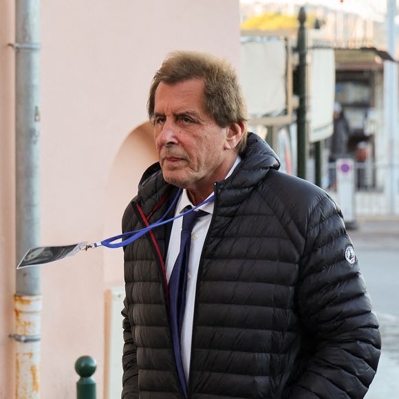 Max Guazzini - Arrivées aux obsèques de Brigitte Bardot en l'église Paroissiale Notre-Dame-de-l'Assomption de Saint-Tropez, France, le 7 janvier 2026.  Brigitte Bardot, figure emblématique du cinéma français et icône internationale, est décédée le 28 décembre 2025 à l'âge de 91 ans dans sa mythique propriété de La Madrague, à Saint-Tropez (France). Révélée au monde entier par son rôle dans "Et Dieu... créa la femme", elle avait contribué à faire de Saint-Tropez un lieu mondialement connu. L'actrice sera inhumée le 7 janvier 2026 au cimetière marin de Saint-Tropez, aux côtés de son père Louis Bardot (1896-1975) et de sa mère Anne-Marie Mucel (1912-1978). Une cérémonie religieuse se tiendra auparavant dans l'église de Saint-Tropez, où proches, personnalités et anonymes pourront lui rendre un dernier hommage. © Jacovides-Moreau/Bestimage