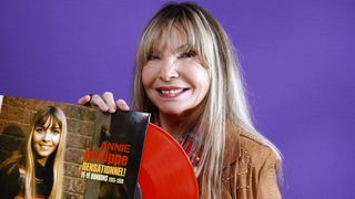 Cette chanteuse des années 1960, ancienne égérie de Claude François, n'est plus en mesure de payer son logement