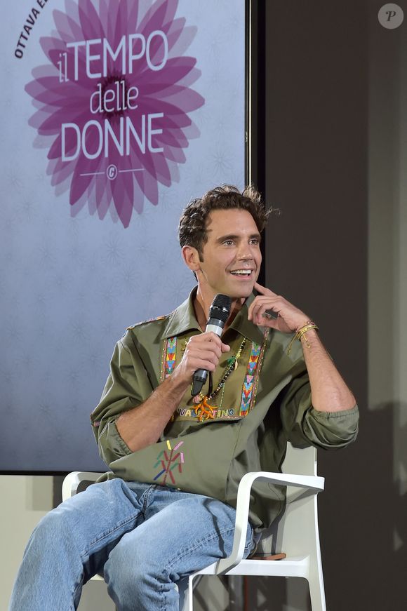 Mika sur le plateau de l'émission "Il tempo delle donne" à Milan. Le 16 septembre 2021. SGP / BESTIMAGE