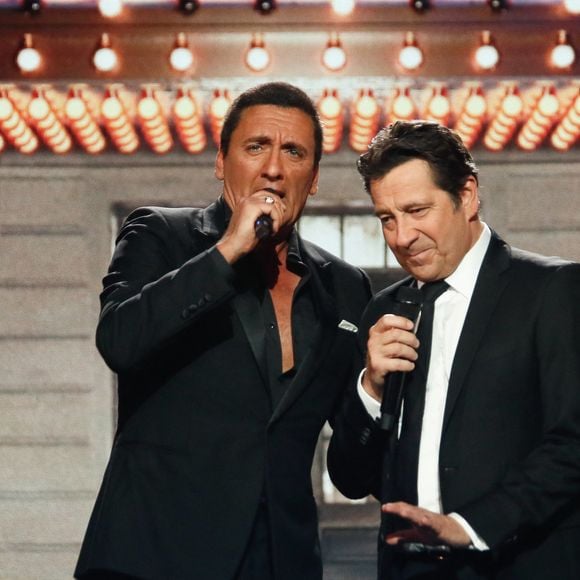 Exclusif - Dany Brillant, Laurent Gerra lors de l'enregistrement de l'émission "Laurrent Gerra, l'anniversaire événement" présentée par S.Bern et qui sera diffusée le 7 juin 2025 sur France 2, au théâtre Marigny, à Paris, France, le 28 avril 2025. © Clovis-Moreau/Bestimage