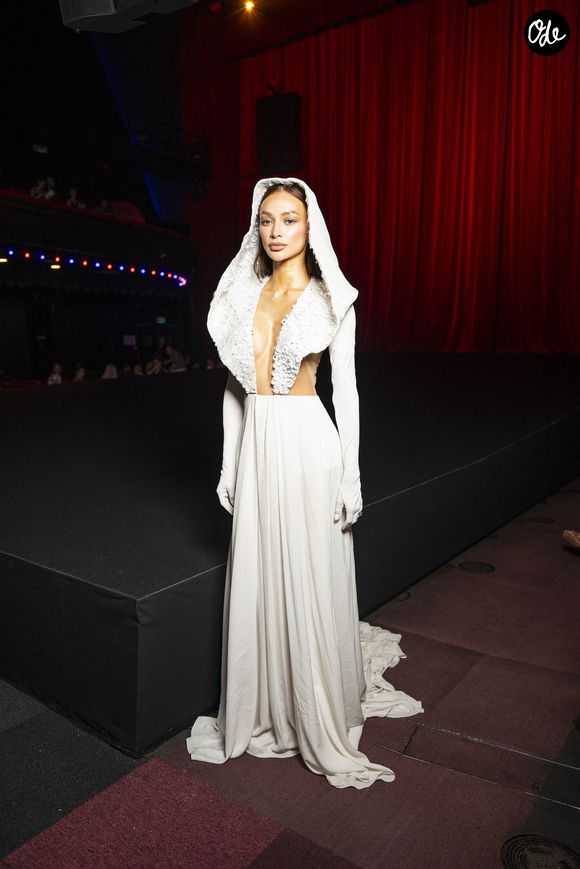 Kylie Verzosa au défilé Stéphane Rolland "Collection Haute Couture Automne/Hiver 2026-2027" lors de la Fashion Week de Paris, le 7 juillet 2026
© Pierre Perusseau / Bestimage