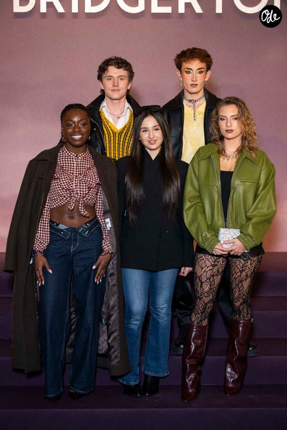 Les participants à l'émission de téléréalité française « Star Academy » — Sarah N'Dri Youetto, Bastiaan Van Leeuwen, Ambre Jadah, Victor Aupecle et Lea Doffey — assistent à la première mondiale de la saison 4 de « Bridgerton » saison 4 de « Bridgerton » au Palais Brongniart, le 14 janvier 2026 à Paris, en France.  Par Eliot Blondet/ABACAPRESS.COM