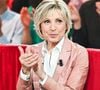Évelyne Dhéliat a expliqué que ce départ était une décision totalement collégiale.

Exclusif - Evelyne Dheliat - Enregistrement de l'émission "Vivement dimanche" au studio Gabriel, présentée par M.Drucker, et diffusée sur France 3 le 15 juin 2025.
© Guillaume Gaffiot / Bestimage