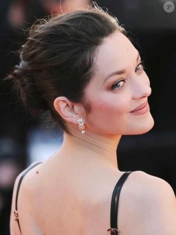 Marion Cotillard a partagé des images de sa montée des marches au Festival de Cannes. Capture d'écran Instagram