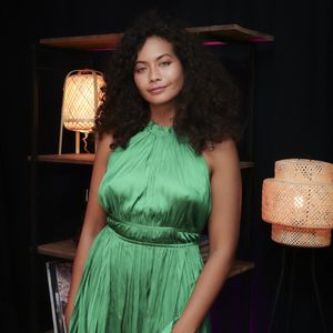 Vaimalama Chaves en interview avec En Privé avec, pour la promotion de son livre O Vai (éditions First)