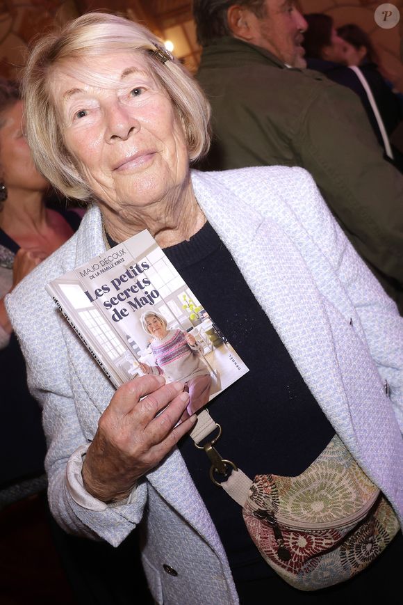 Majo Decoux de la famille Kretz - 15ème édition du Salon des Femmes de Lettres, organisé par M. Rossi avec la remise du prix Simone Veil 2025, du prix des femmes de Lettres, du Prix de la mairie du 8ème et du prix Cocktail et Culture au Cercle National des Armées à Paris le 15 octobre 2025. © Cédric Perrin/Bestimage