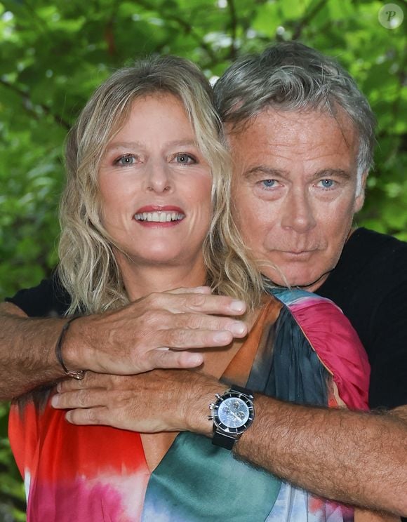 Karin Viard et Franck Dubosc - Photocall du film "Nouveau départ" lors de la 16ème édition du festival du film francophone (FFA) de Angoulême le 26 août 2023. © Coadic Guirec / Bestimage 