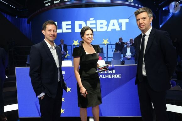 François-Xavier Bellamy (LR), Apolline de Malherbe et Maxime Switek - Elections européennes 2024 : débat entre les têtes de liste sur BFM Tv le 27 mai 2024. © Coadic Guirec / Bestimage