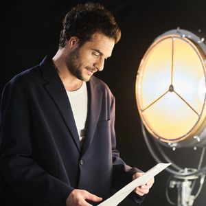 Amir a dû annoncer une mauvaise nouvelle à ses fans.

Amir Haddad alors qu'il enregistre l'émission "Eternel Aznavour, le concert événement".

© Cyril Moreau-Christophe Clovis / Bestimage