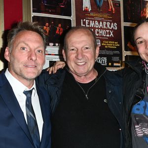 Larsène, le gentleman magicien-mentaliste, Rolland Courbis avec sa fille Olivia - Générale du spectacle de "Larsène" au théâtre de la Gaîté-Montparnasse à Paris le 3 avril 2023. © Coadic Guirec/Bestimage