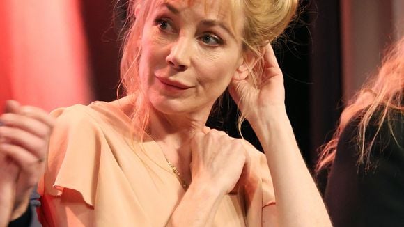 L'ancienne vie de Julie Depardieu : loin des caméras, elle exerçait un métier qui ne compte que 7 600 boutiques en France