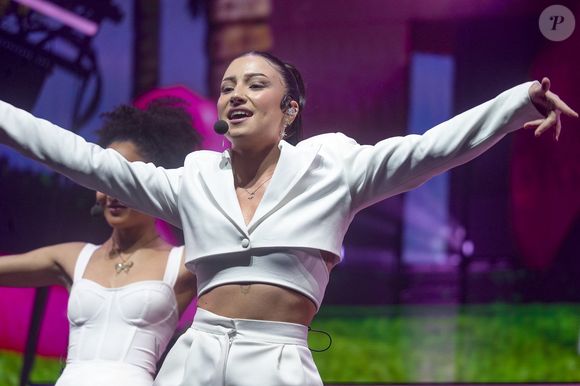 Lénie Vacher lors du concert de la Star Academy à Lyon, le 15/03/24. Crédit : Sandrine Thesillat / Panoramic / Bestimage