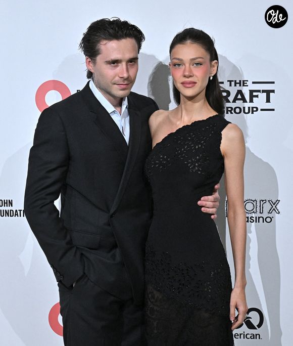 Brooklyn Beckham, leur fils, manquait à l'appel

Brooklyn Beckham et Nicola Peltz Beckham à leur arrivée à la 34e soirée annuelle de visionnage des Oscars organisée par la Fondation Elton John contre le sida, qui s'est tenue au West Hollywood Park le 15 mars 2026 à West Hollywood, en Californie.
 Photo de Starbuck/ AFF/ABACAPRESS.COM
