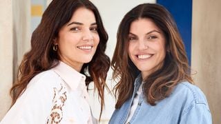 "On a hérité d’une histoire forte" : rencontre avec Leslie et Kimberley Pariente, les filles du fondateur de Naf Naf qui étendent l’empire familial à l’hôtellerie de luxe
