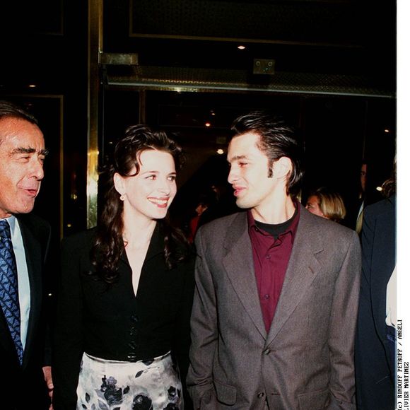Il avait croisé pour la première fois la comédienne sur le tournage du Hussard sur le toit de Jean-Paul Rappeneau en 1994. 

Archives : Olivier Martinez et Juliette Binoche