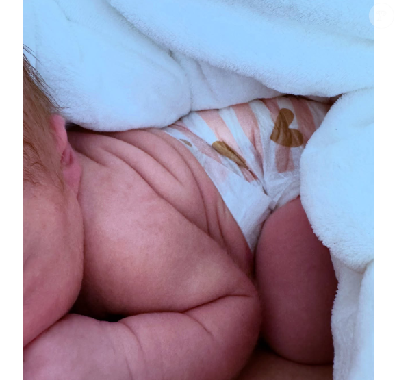 Vanessa Le Moigne a ainsi accouché d'une adorable petite fille prénommée Alba.

Vanessa Le Moigne a accouché d'une petite Alba.