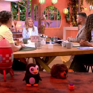 Jules Fougère, pédiatre et intervenant régulier dans l’émission "Les Maternelles", a annoncé sur Instagram qu’il allait devenir papa au mois de novembre

Capture d'écran de l'émission "Les Maternelles" diffusée sur France 2