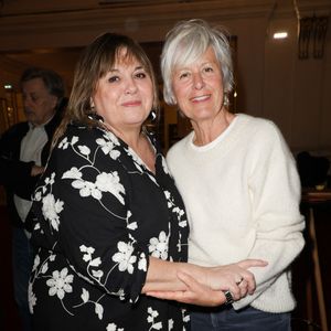 Exclusif -  Michèle Bernier et Annie Lemoine - 50ème de la pièce "Lyly" avec M. Bernier et F. Perrin au théâtre de Paris le 27 mars 2025. © Coadic Guirec/Bestimage