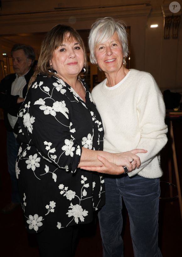 Exclusif -  Michèle Bernier et Annie Lemoine - 50ème de la pièce "Lyly" avec M. Bernier et F. Perrin au théâtre de Paris le 27 mars 2025. © Coadic Guirec/Bestimage