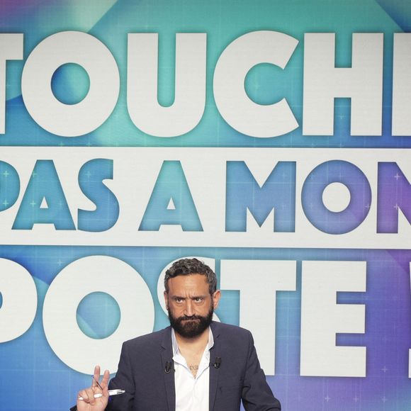Exclusif - Cyril Hanouna, sur le plateau de l’émission « TPMP » (Touche pas à mon poste) présentée par C.Hanouna et diffusée en direct sur C8, Paris, France, le 13 février 2025. © Jack Tribeca / Bestimage
