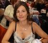 Mais elle l'assure : "Je différencie vraiment mes deux métiers."
Alice Pol à la Halle Georges Brassens de Brive-la-Gaillarde pour la 43eme Foire du Livre de Brive, le 7 novembre 2025.©Jean-Marc LHOMER/Bestimage.
