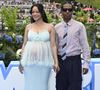 Après avoir été la star des front rows de la Fashion Week Parisienne, notamment avec Riot lors du défilé AWGE d'Asap Rocky, Rihanna s'est envolée en Belgique afin d'assister à l'avant-première des "Schtroumpfs" à Bruxelles. 

Rihanna, enceinte, et son compagnon A$AP Rocky (ASAP) aux arrivées et au photocall de la première du film Les Schtroumpfs au Mont des Arts à Bruxelles, Belgique. © Jan De Meuleneir/Photonews/Bestimage